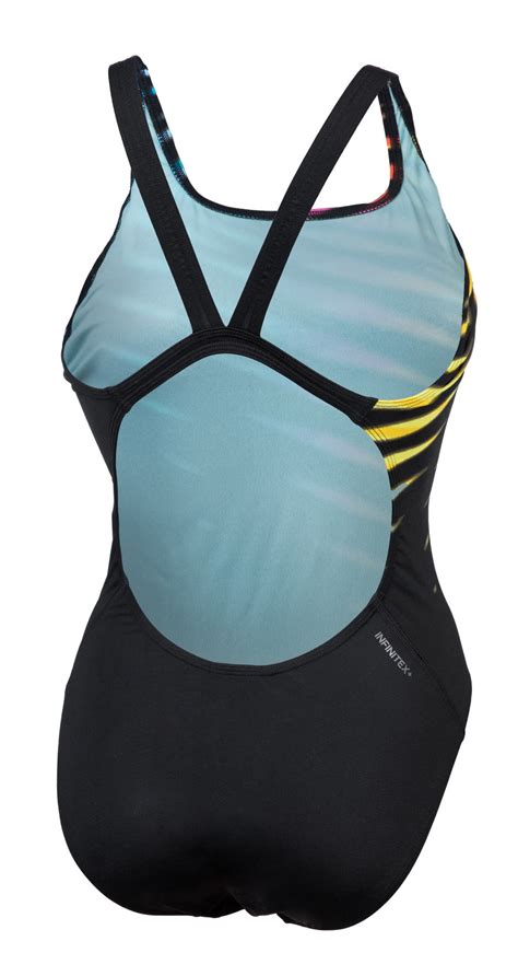 uimapuku adidas